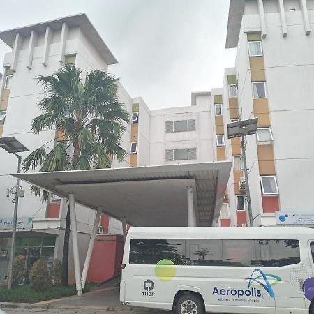 Aero Room Tangerang Eksteriør bilde