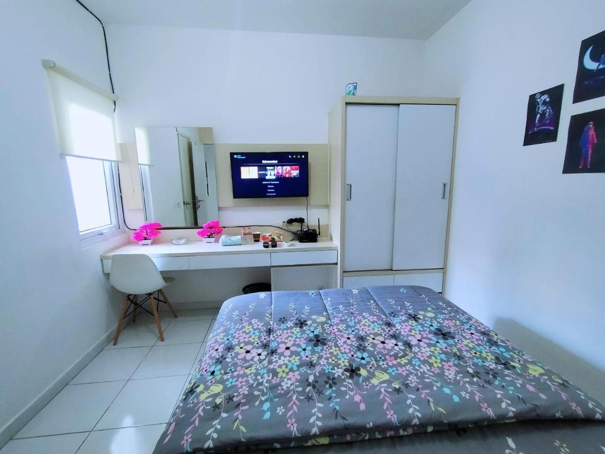 Aero Room Tangerang Eksteriør bilde