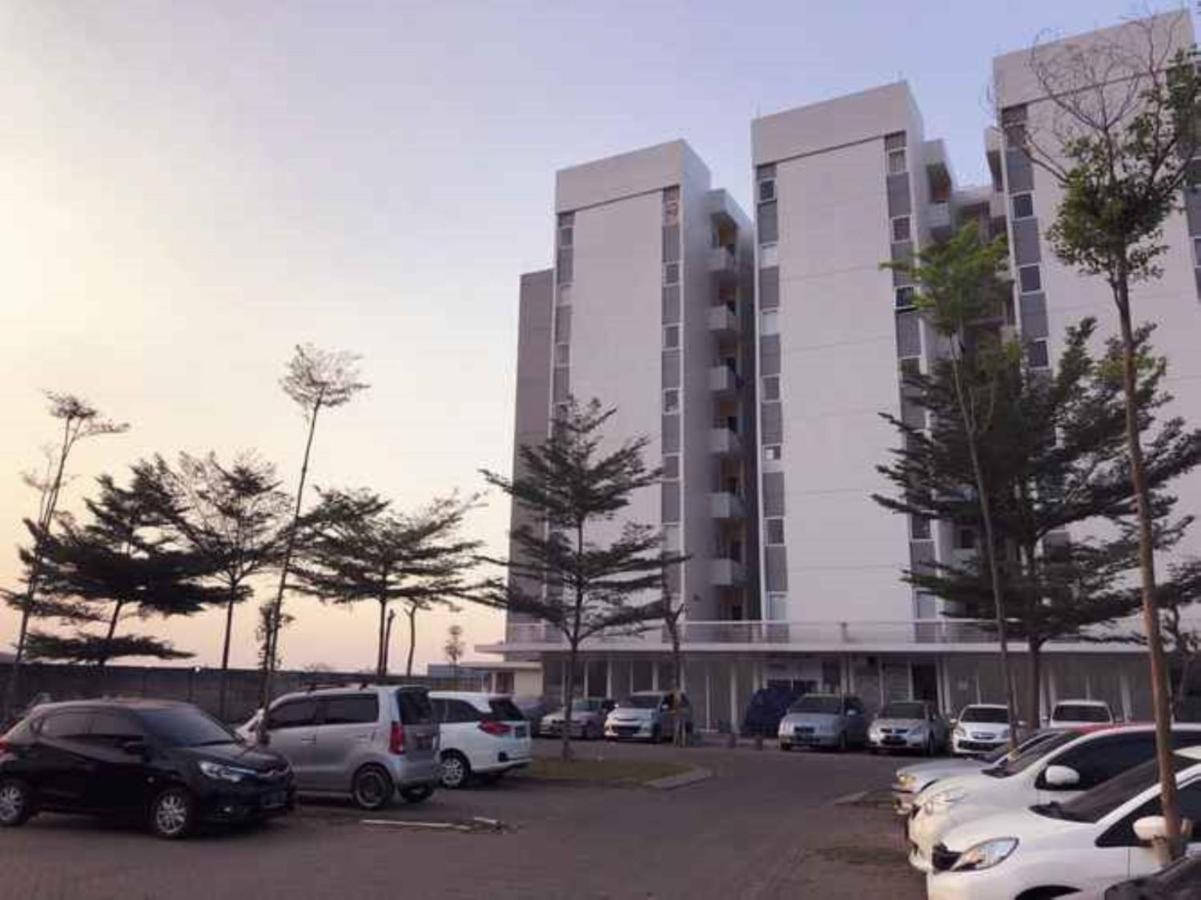 Aero Room Tangerang Eksteriør bilde
