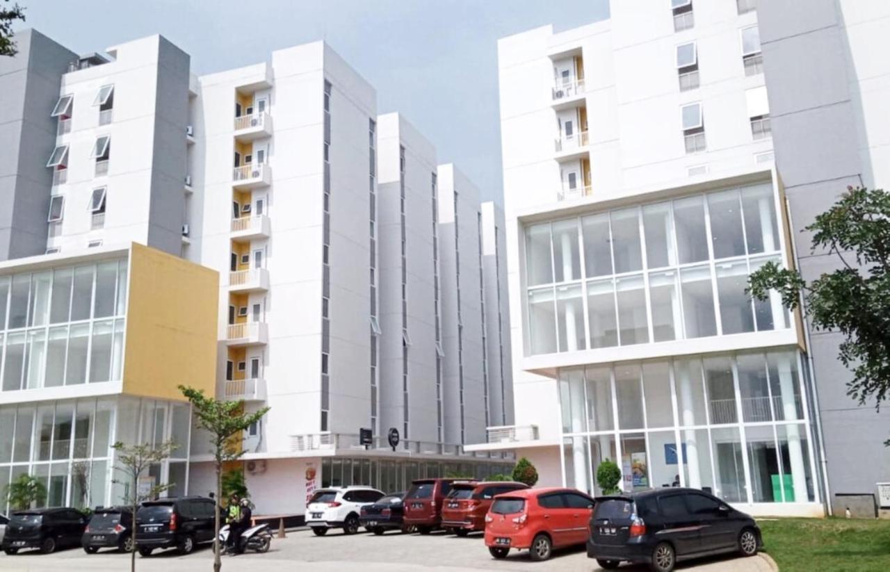 Aero Room Tangerang Eksteriør bilde