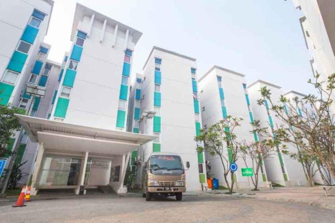 Aero Room Tangerang Eksteriør bilde