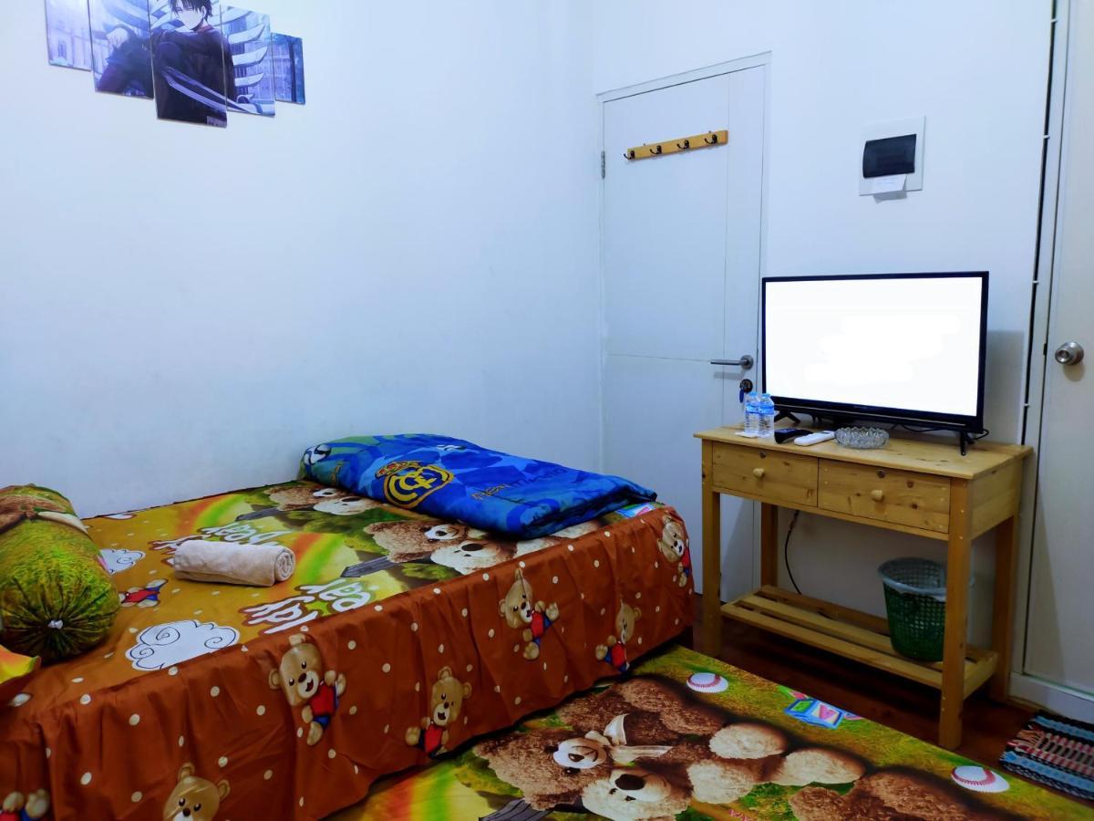 Aero Room Tangerang Eksteriør bilde